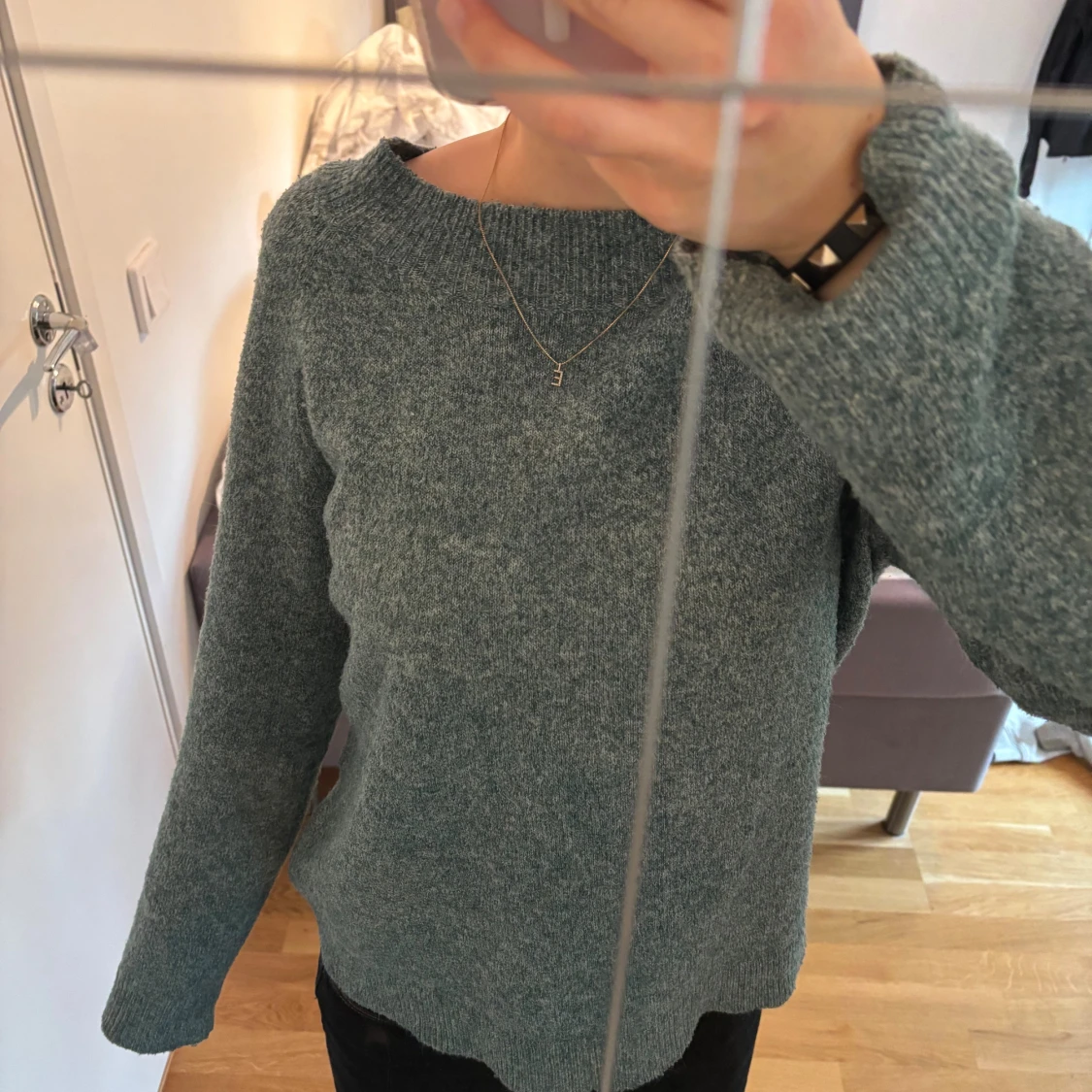 Grön stickad tröja