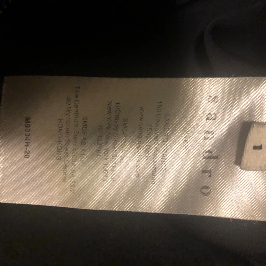 Svart ullkappa från Sandro Paris - 1