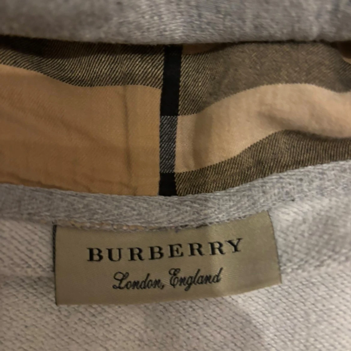 Grå hoodie från Burberry - 3