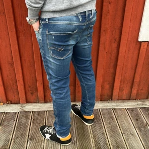 Replay anbass jeans  - Replay Jeans | skick 9/10 | Storlek 29/32 | Pris - 499kr | Modellen är ca 178cm lång | Hör av dig vid minsta fråga eller fundering!!