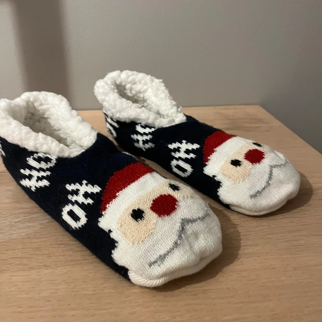 Juliga toffelstrumpor - 1