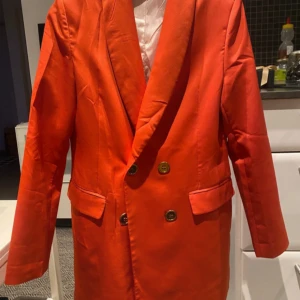  Kavaj storlek small -  Kavaj storlek small. 