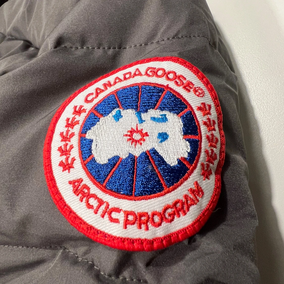 Grå dunjacka Canada Goose XS - 3