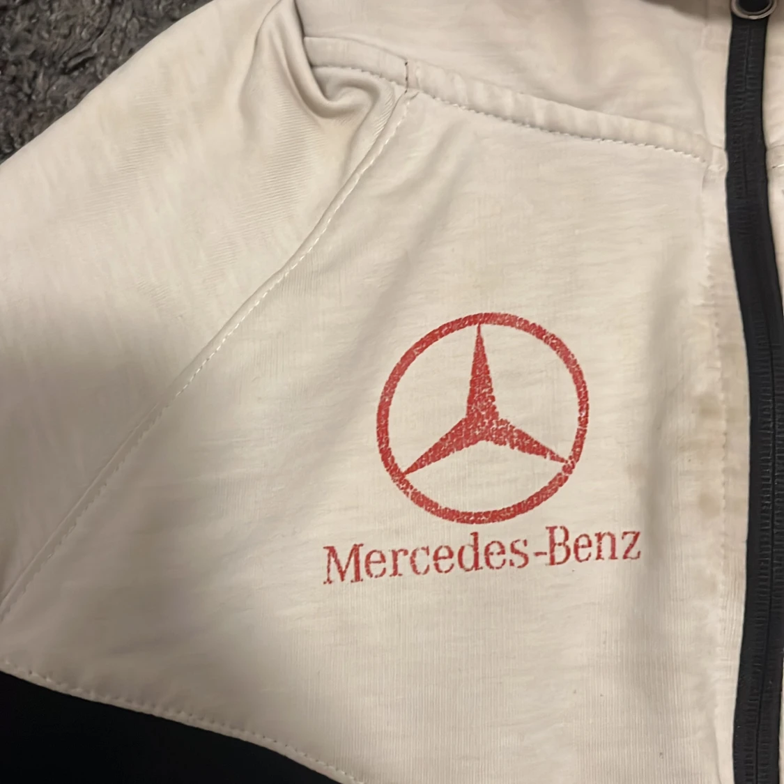 Svart och vit vindjacka Hugo Boss x Mercedes - 2