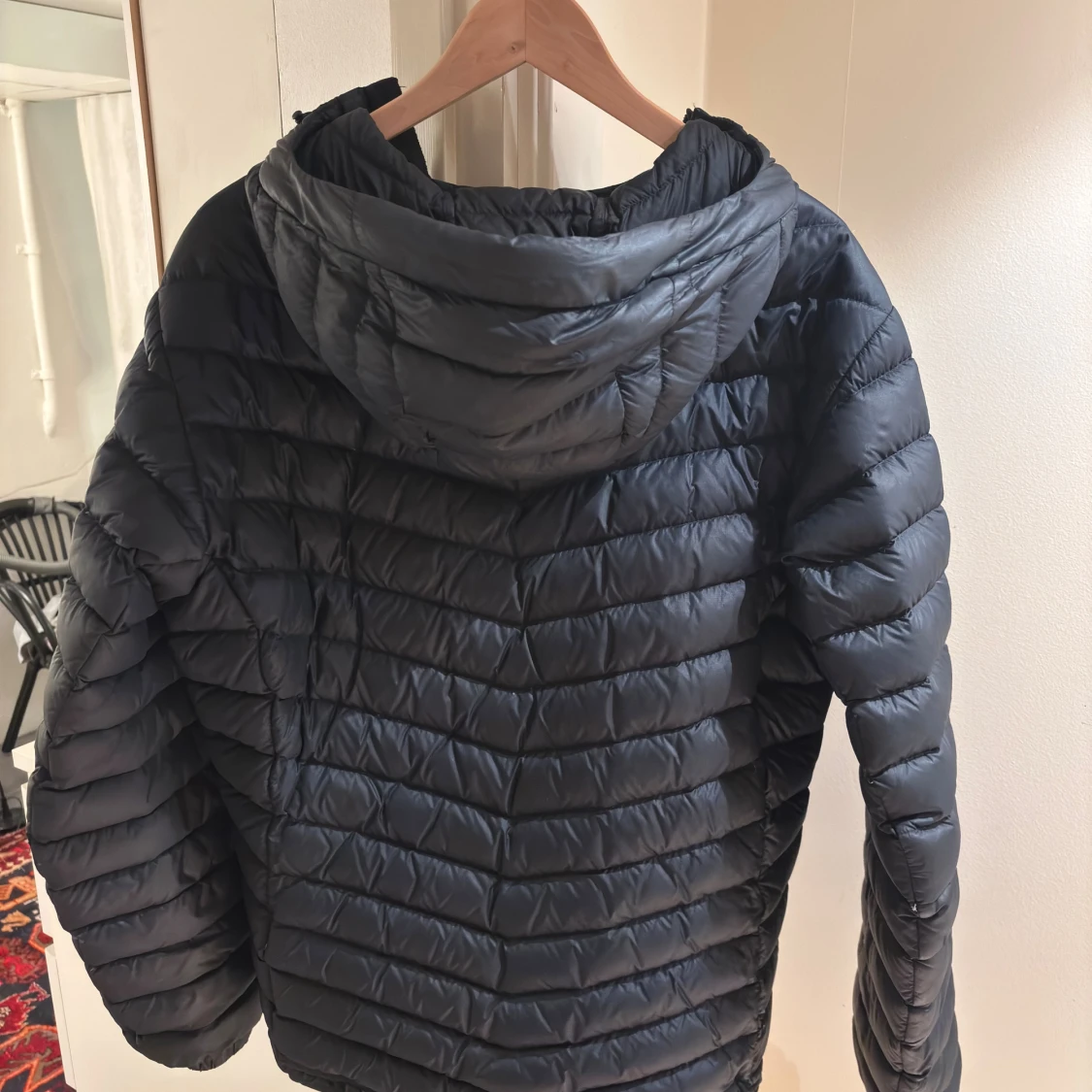 Blå dunjacka Peak Performance M - 1