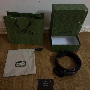 Svart och grått bälte - Snabb affär går ner i pris