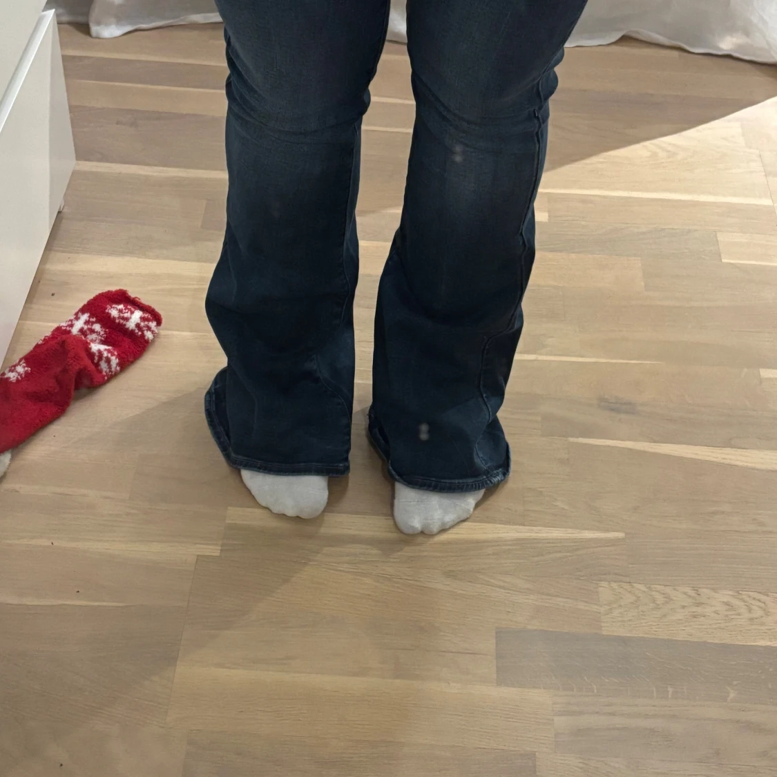 low waisted bootcut jeans - 2
