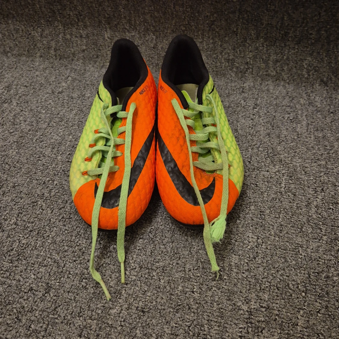 Nike Hypervenom fotbollsskor orange/grön