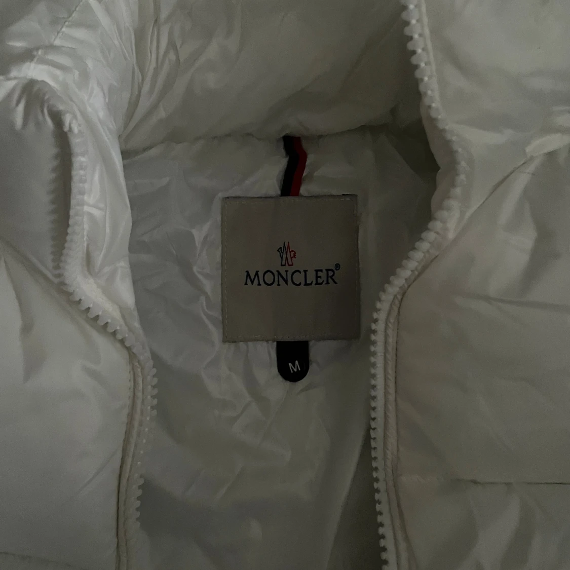 Vit dunväst från Moncler med huva - 3
