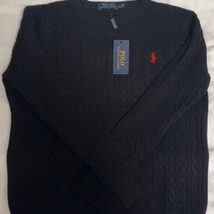 Svart tröja Ralph Lauren M - Stickad tröja storlek M, helt ny 