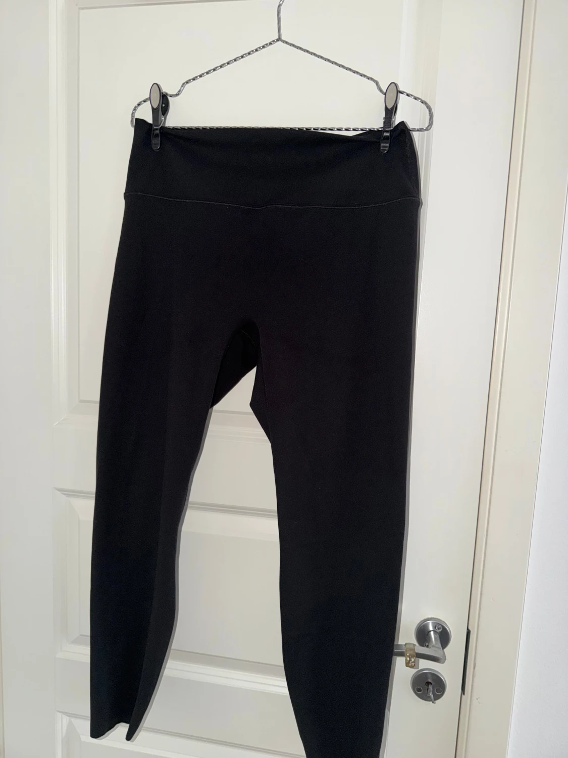 Svarta leggings från H&M Move XL