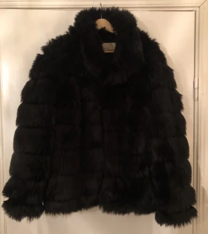 Jacka Nelly Trend  - Storlek 40