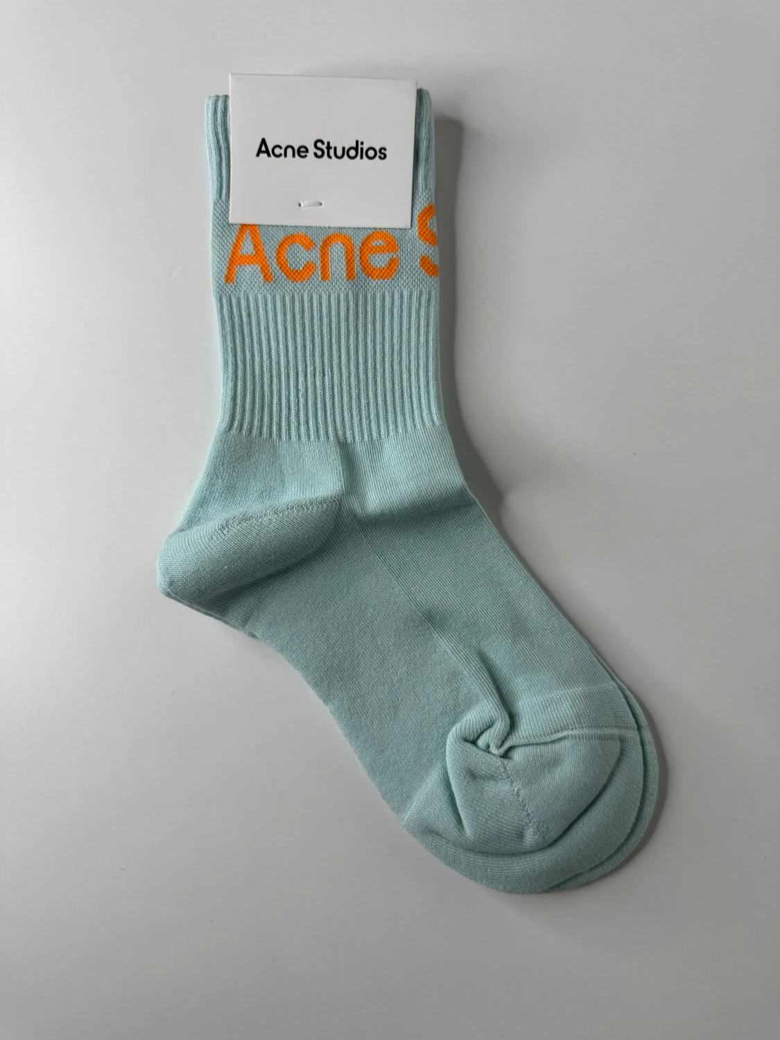 Mintgröna strumpor från Acne Studios