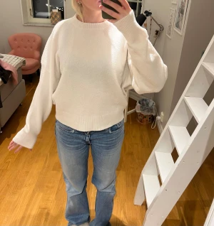 Vit stickad tröja  - Vit sticksd tröja från Zara🩷
