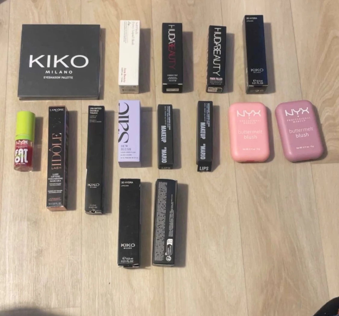 Sminkpaket med NYX, KIKO och Huda