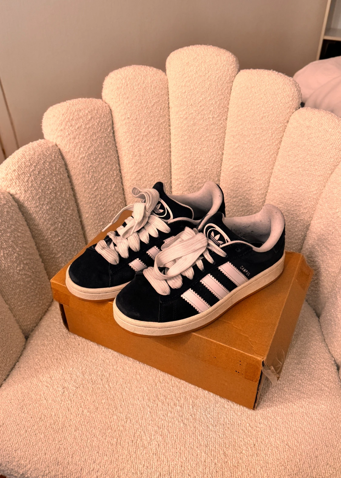 Adidas Campus - Svarta sneakers