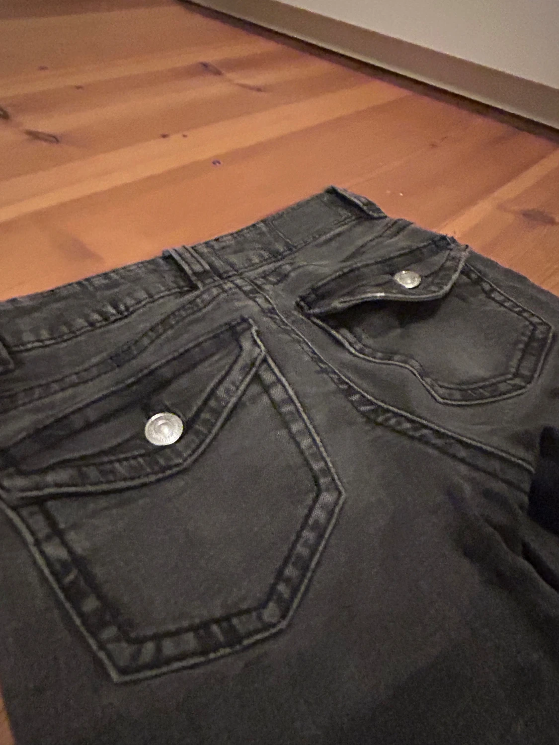 Bootcut lowwaist jeans mörkgrå - 2