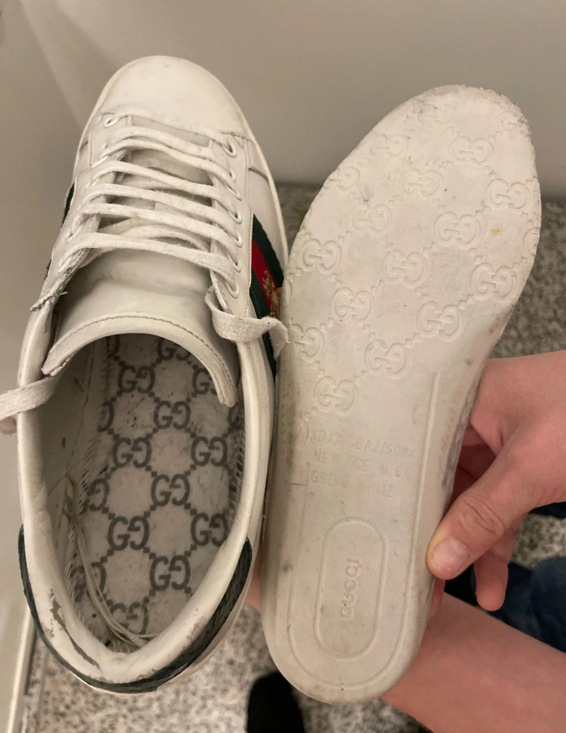 Gucci Ace sneakers med broderad bi - 4