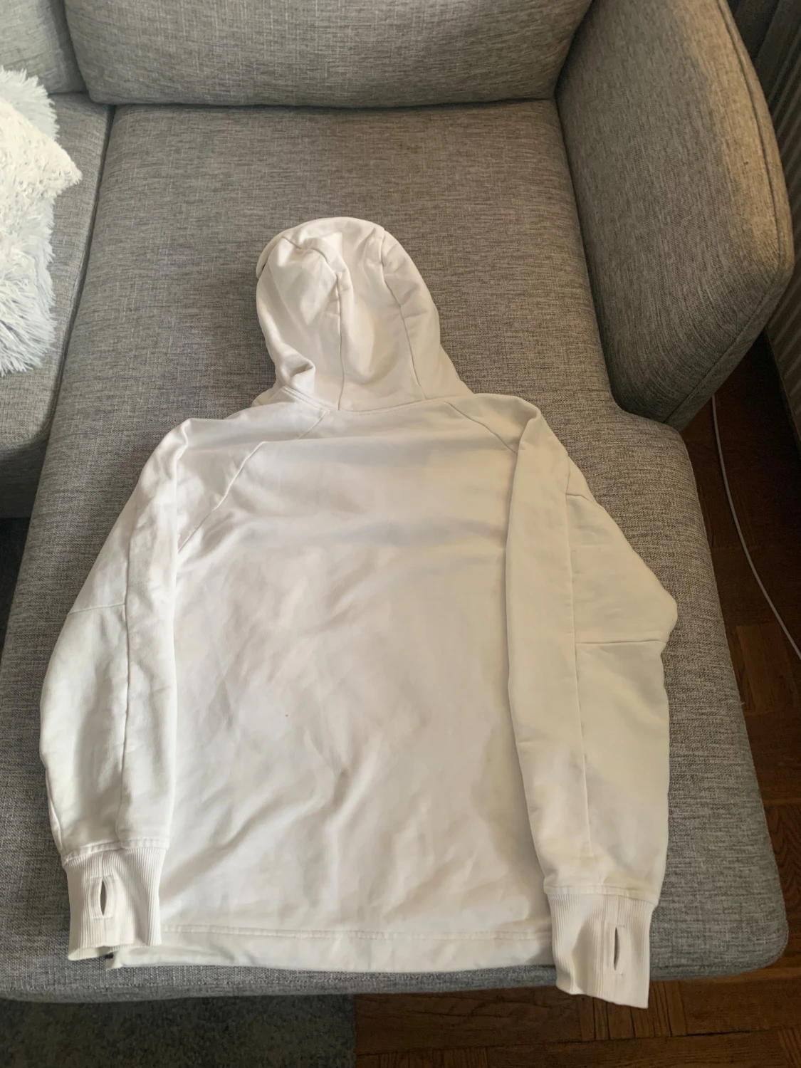 Vit hoodie med goggles från C.P. Company - 4