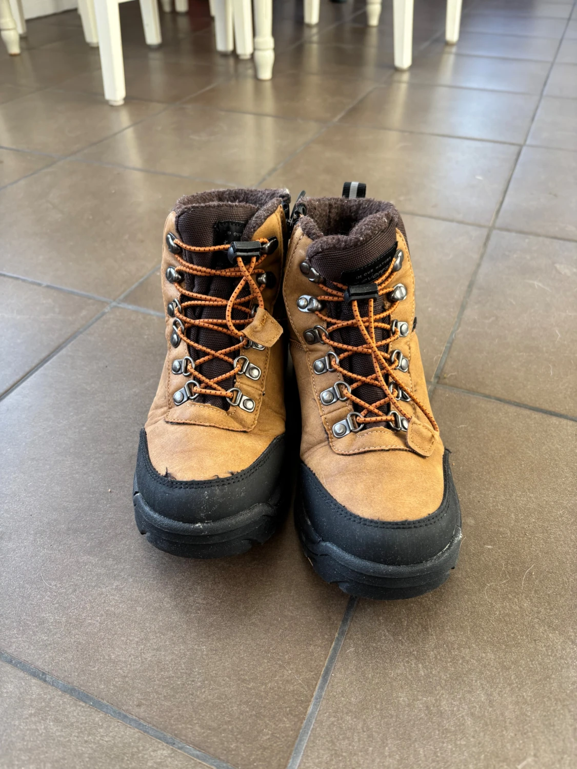 Vinterkängor stl 36 - 1