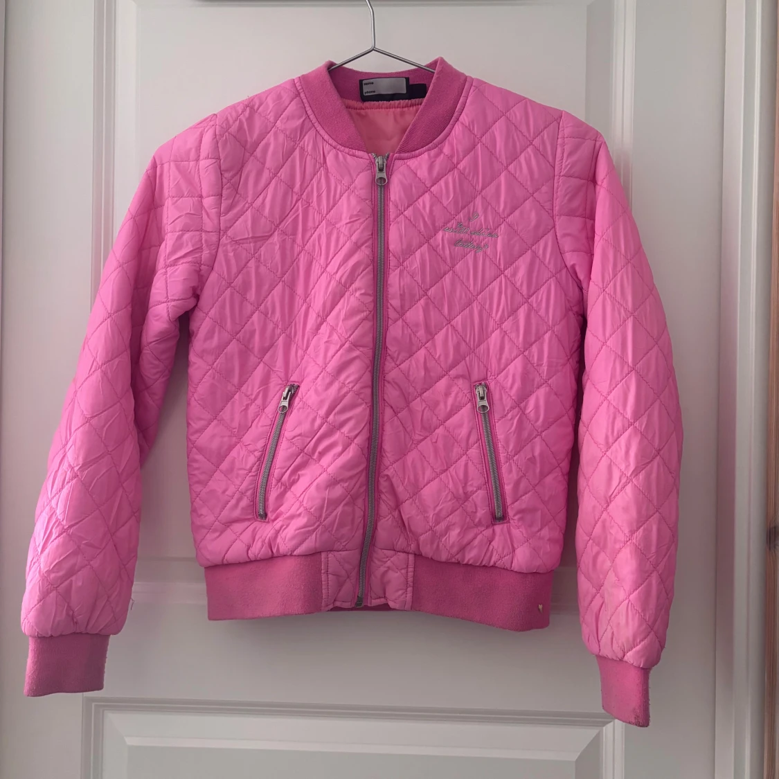 Rosa quiltad bomberjacka 152