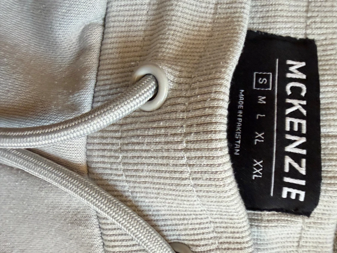 Beige mjukisbyxor från McKenzie - 1