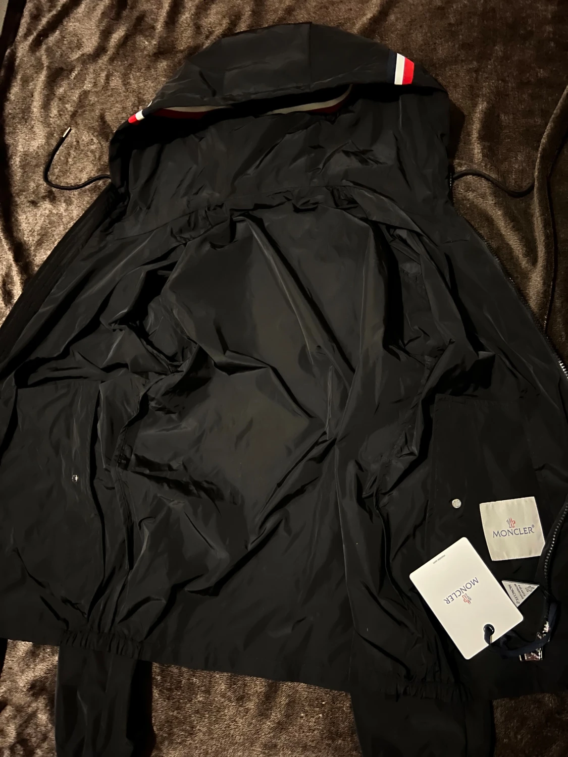 Svart vindjacka från Moncler - 1