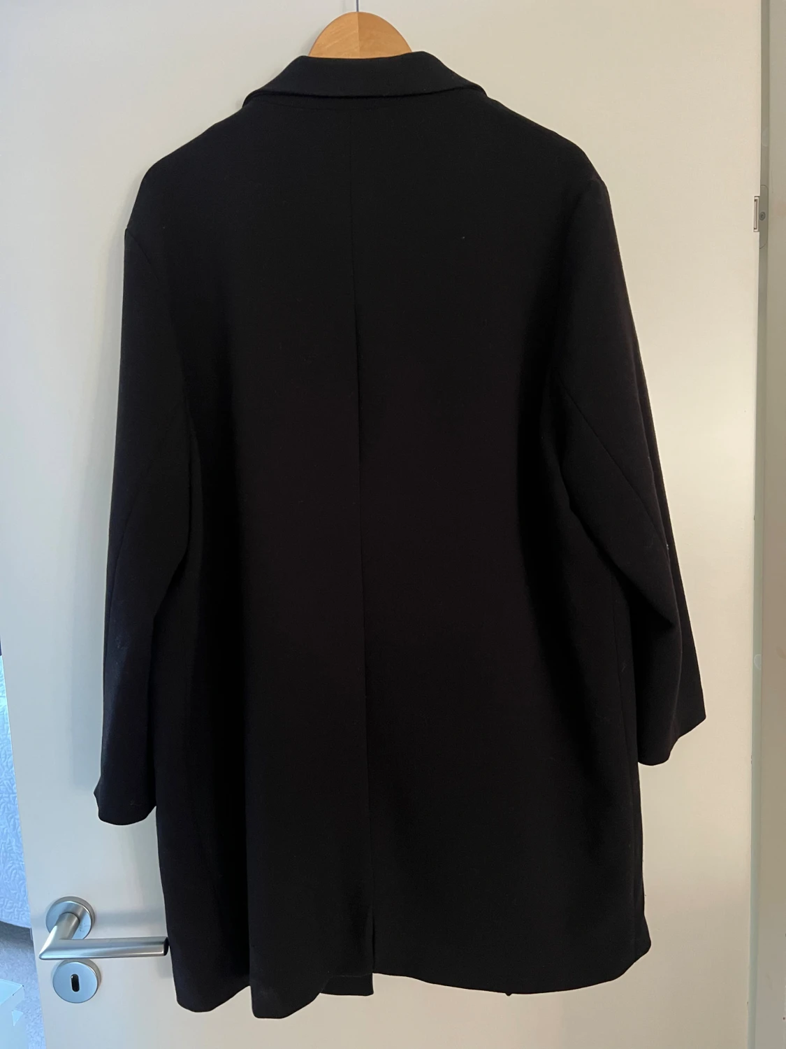 Svart kappa från Ellos, stl 44 - 1