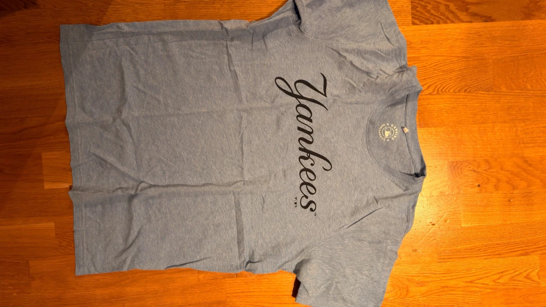 Ljusblå Yankees t-shirt MLB
