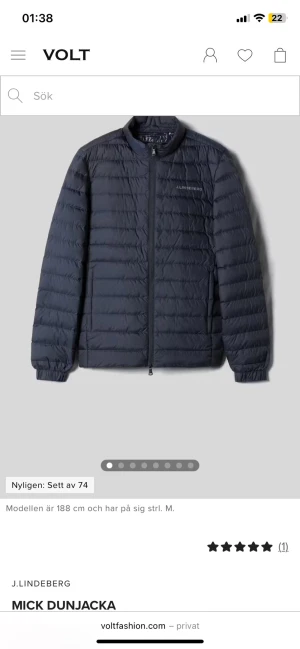 Marinblå dunjacka från J.Lindeberg - ❗️MISSA INNTE❗️ Snygg marinblå dunjacka från J.Lindeberg. NYTT SKICK 70% REA❗️