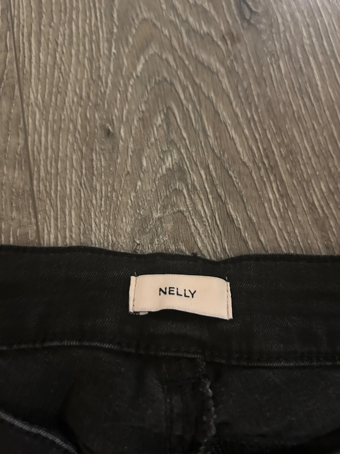 Svarta bootcut jeans med slitningar - 4