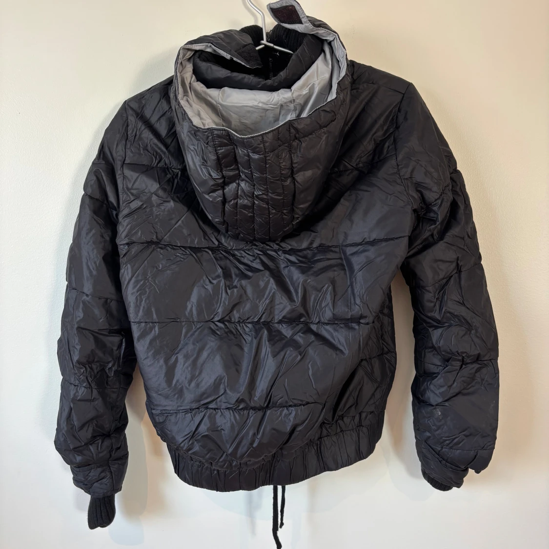 Vero Moda pufferjacka  - M storlek - 1