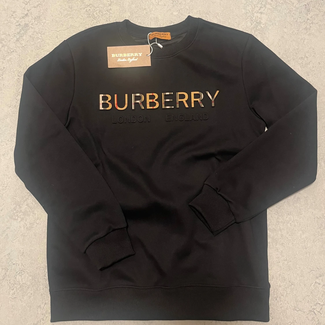 Svart Burberry sweatshirt med logga