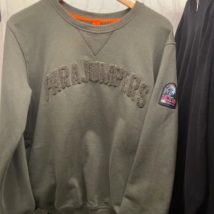 Parajumpers sweatshirt  - Har knappast används 