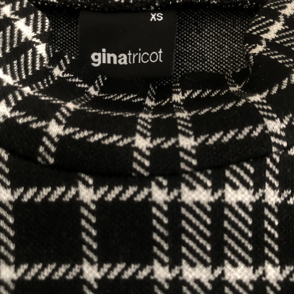 Rutig klänning  - 91