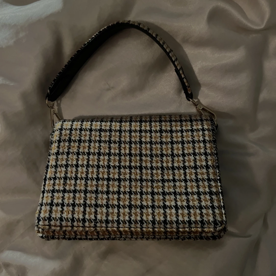 Söt vårig väska - 90