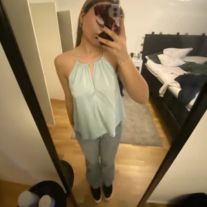 Topp h&m - Topp från H&m i storlek 36. 170kr plus frakt på 62.