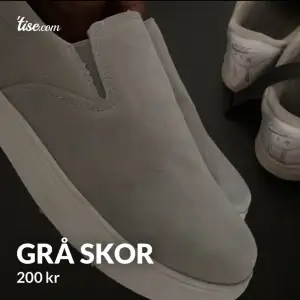 Jättesnygga Eytys/Axel arigato liknande skor som är oanvända. Köpte förra veckan men ångrade mig och dom går nu inte att lämna tillbaka. Storlek 38 och nypriset var 500kr.