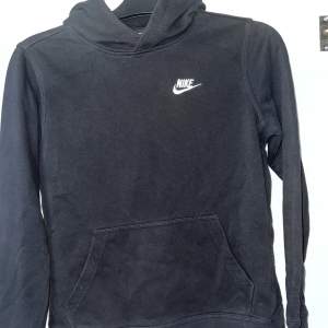 Nike hoodie använd skick