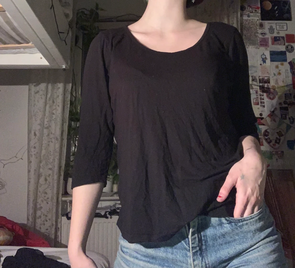 Svart tröja med dragkedja  - 90