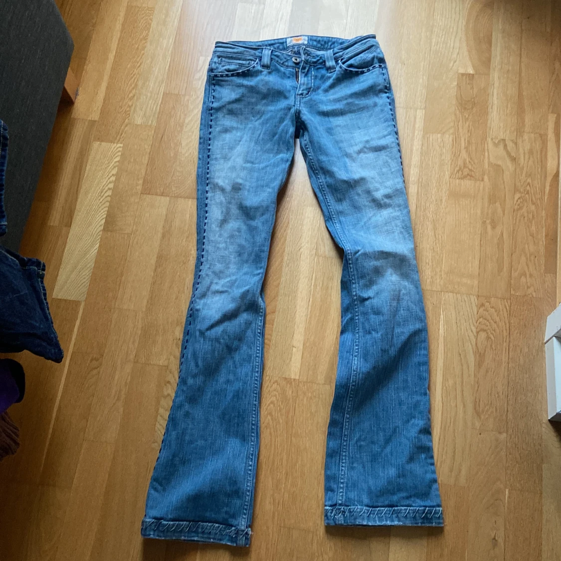 Lågmidjade jeans