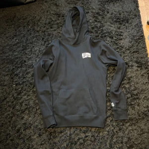 Billionaire Boys Club hoodie - Billinaire boys club hoodie som jag köpte förra året men som knappt är använd, väldigt bra skick. Äkthets bevis finns
