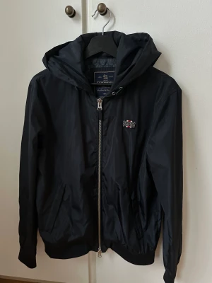 Morris, Tunn jacka, Strl S - Tunnare jacka från Morris i Strl S. Fint skick.