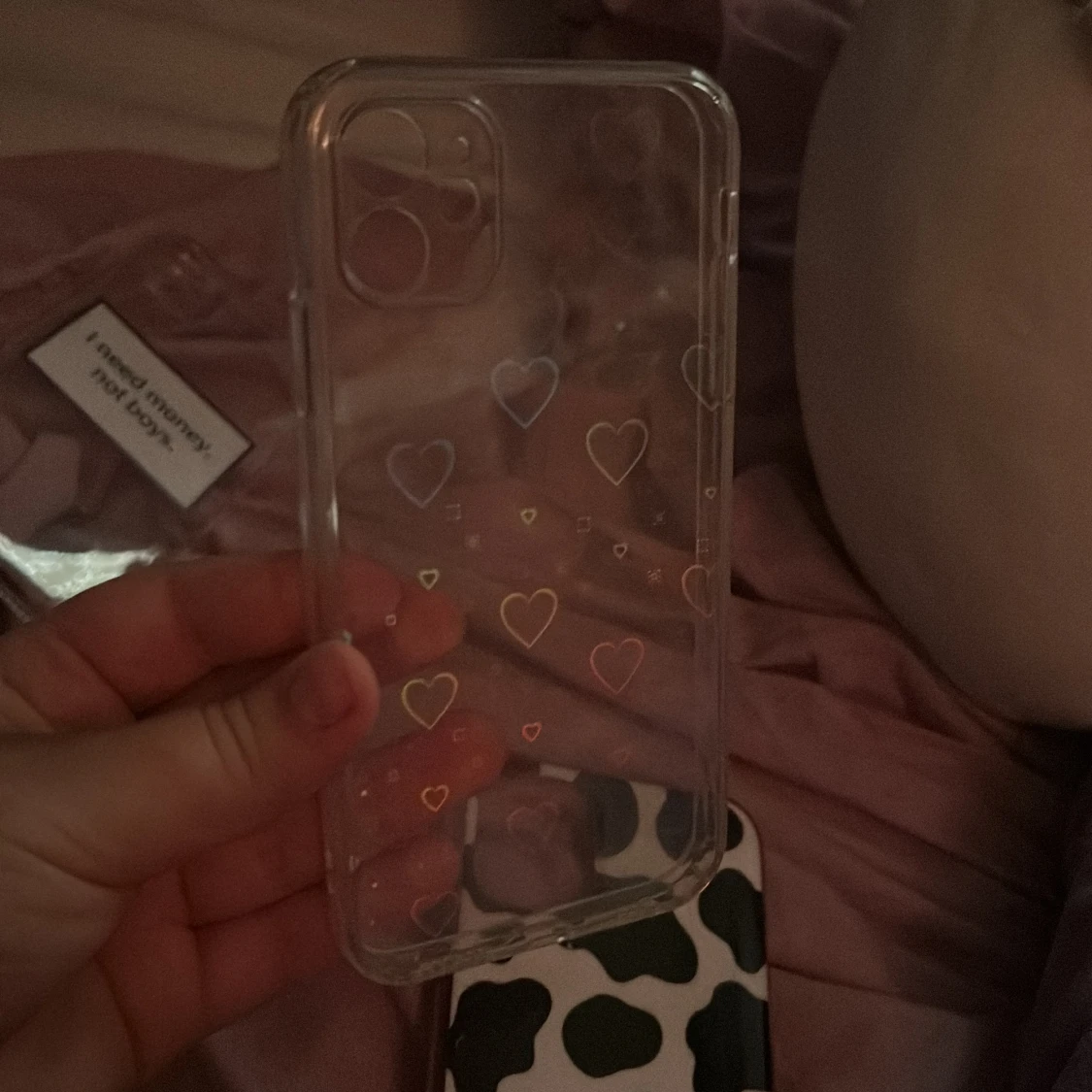  Säljer de här mobilskalen iPhone 11  - 91