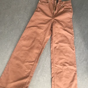 Byxor  - Aldrig använd 