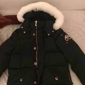 Storlek m - Moose jacka 