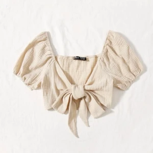 Tröja  - Fin tröja med knyte