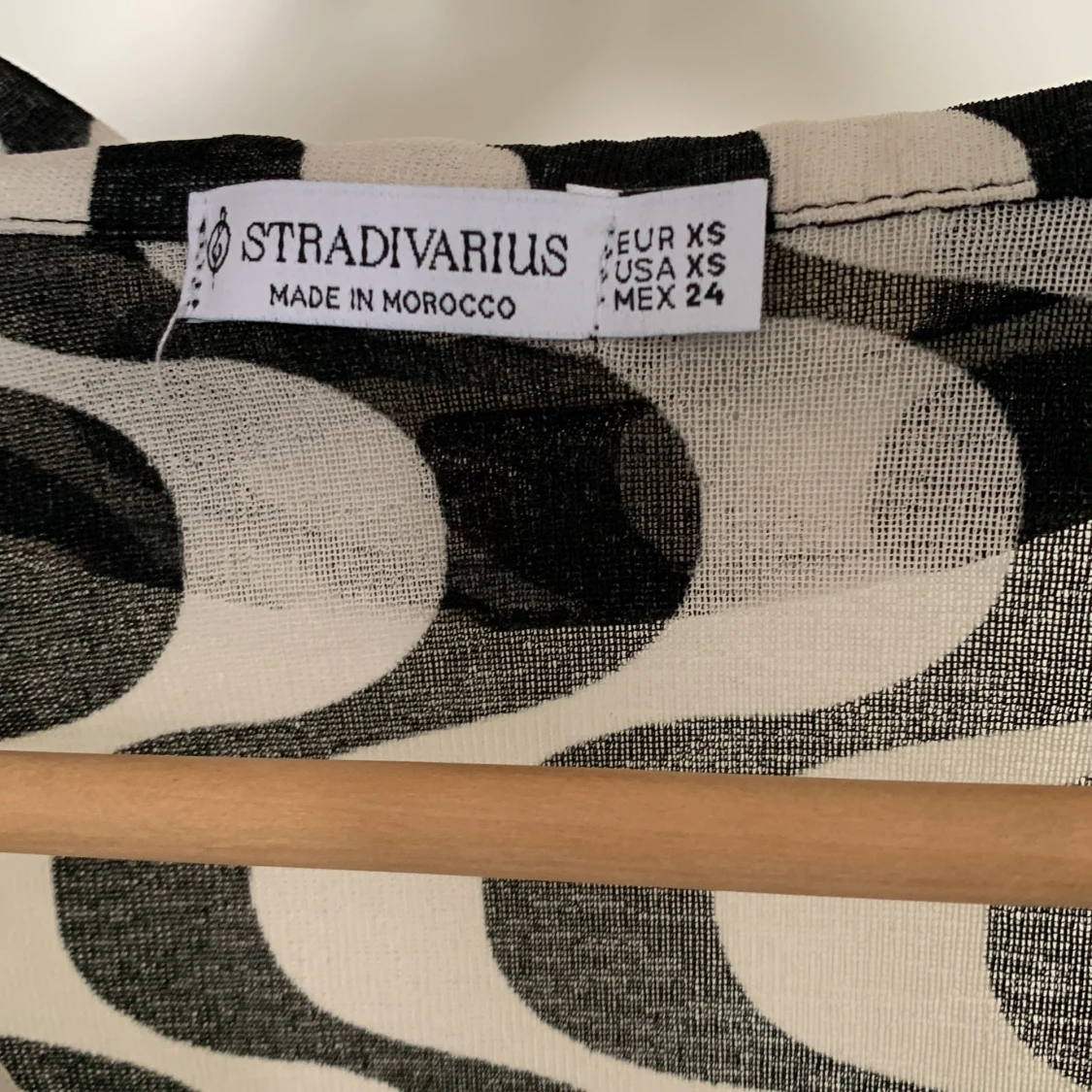 mönstrig blus strl Xs - 91