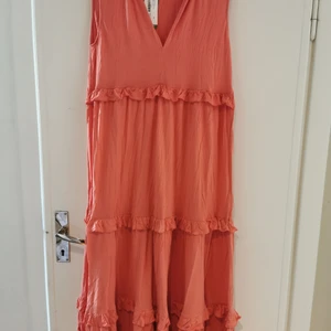 Klänning från indiska ny - Klänning från indiska, ny med prislapp kvar 