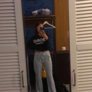 Mjukisbyxor  - Klassiska ginatricot mjukisbyxor i ljusblå färg, inte andvändt jätte mycket.